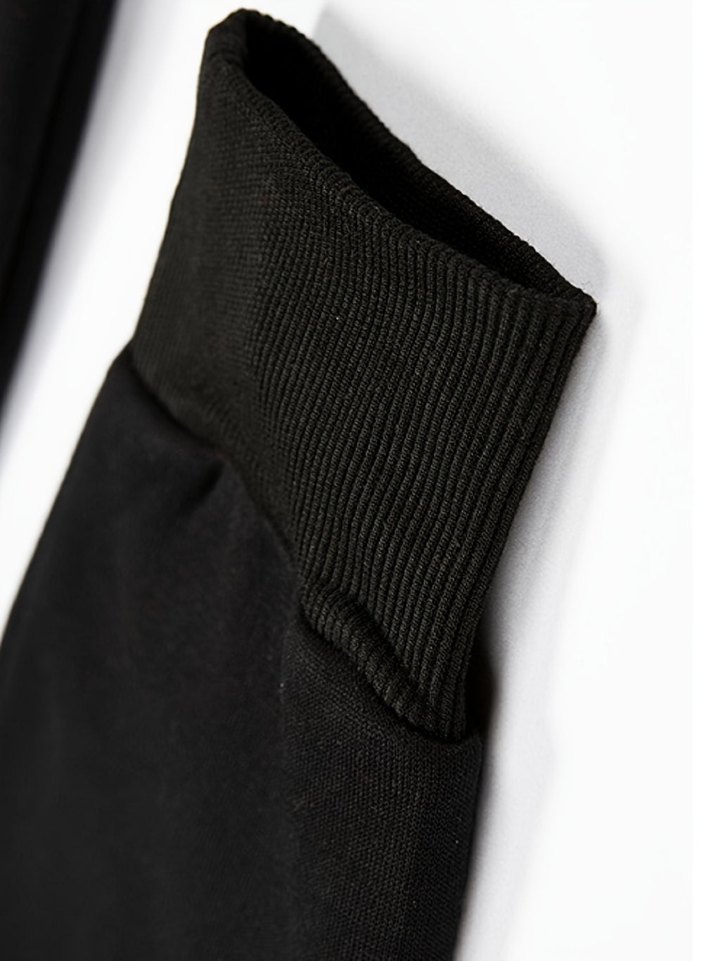 Men’s Camouflage Color-Block Hoodie – Trendy Streetwear Pullover