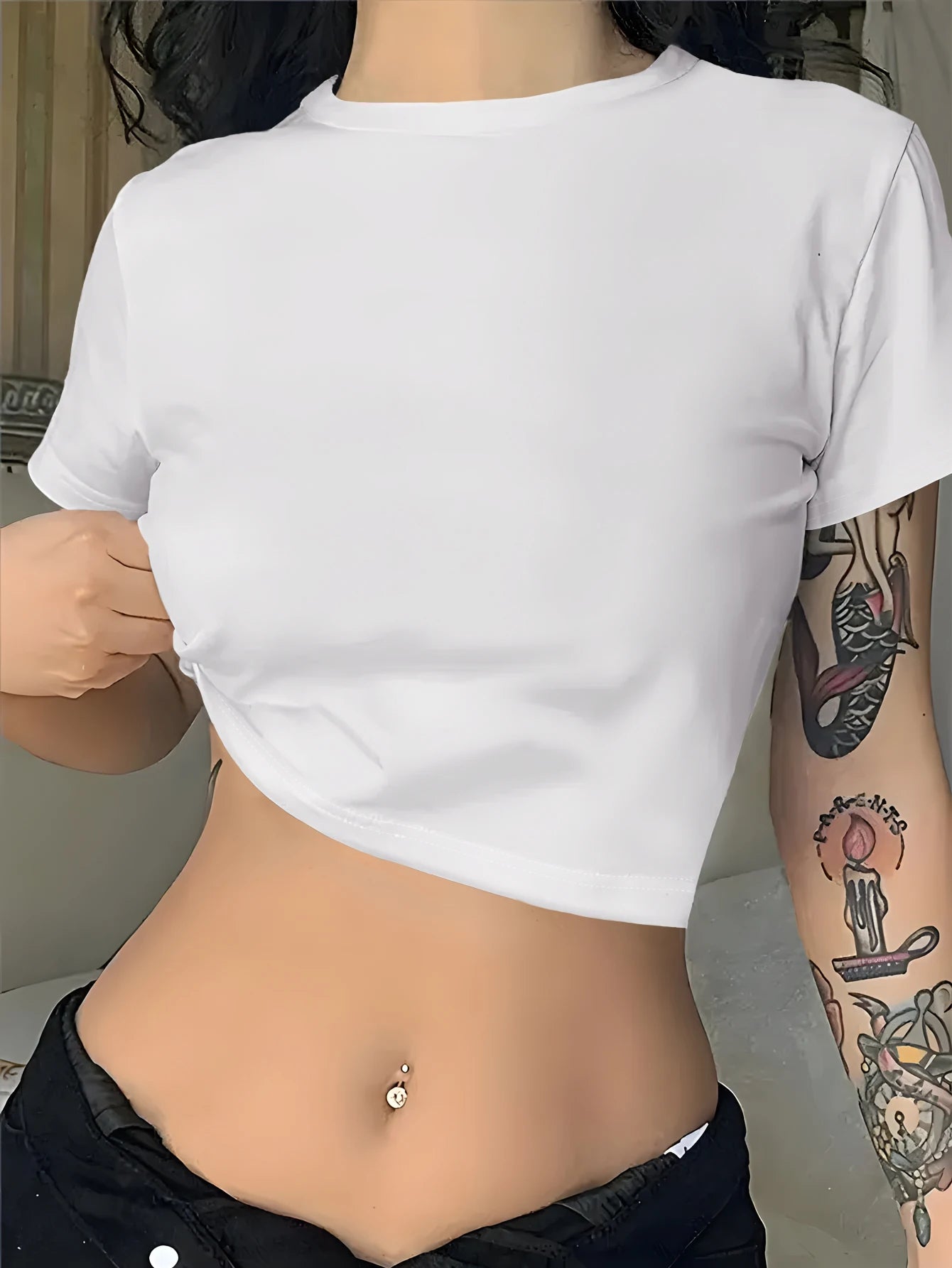 Trendy Women’s Short Sleeve Shirt – Stylish Everyday Wear