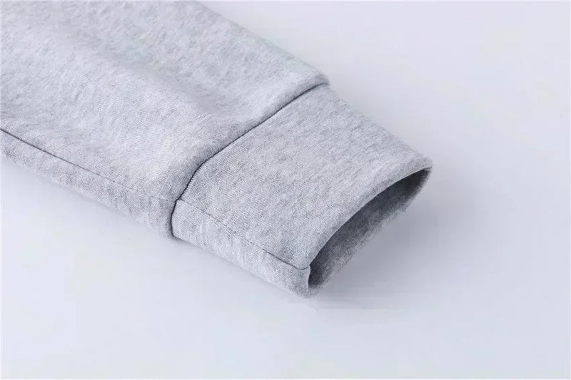 Retro Hoodie for Men & Women – Stylish Vintage Pullover