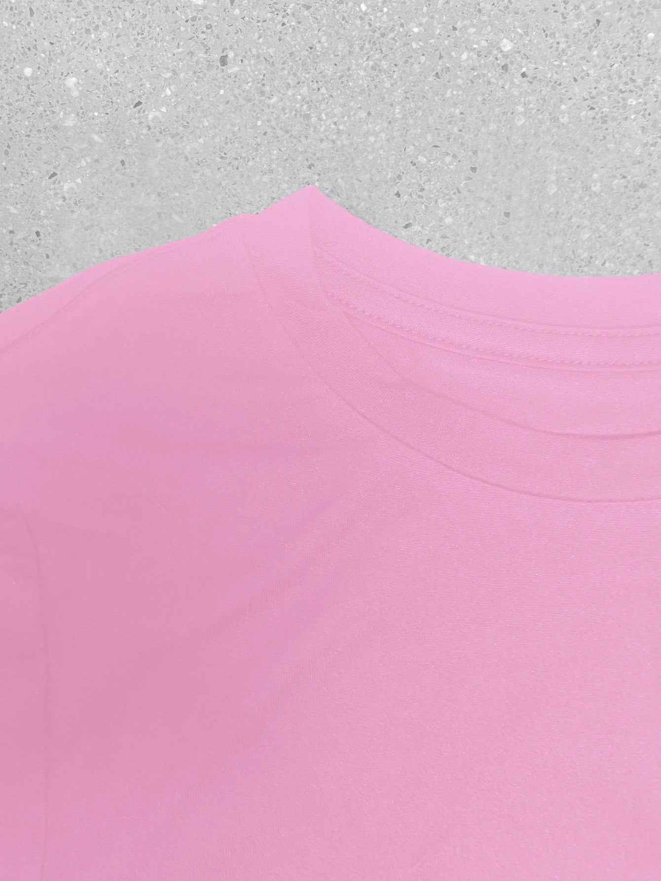 Trendy Women’s Short Sleeve Shirt – Stylish Everyday Wear