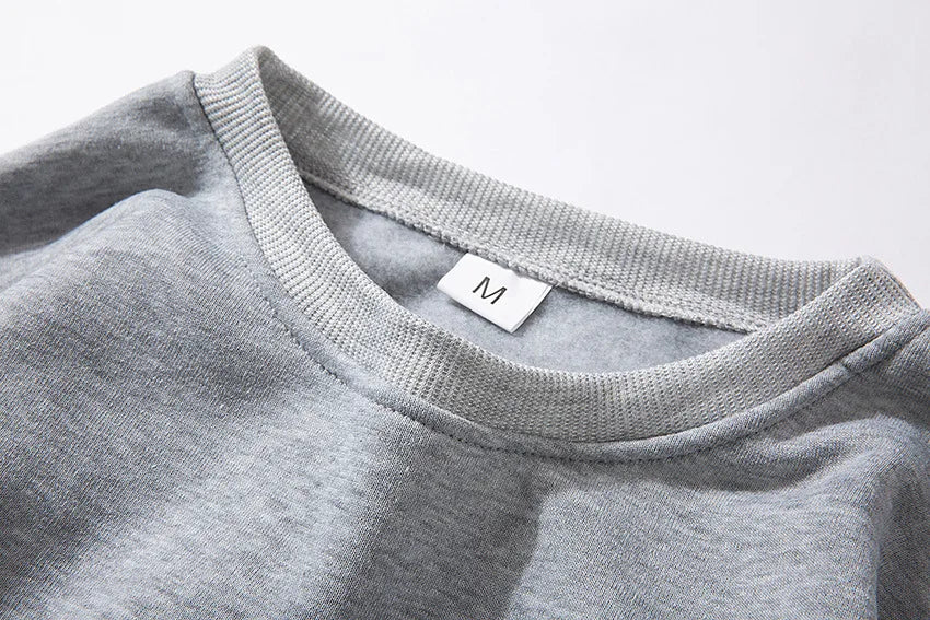 Unisex Y2K Pullover Hoodie – Trendy Retro Streetwear Sweatshirt